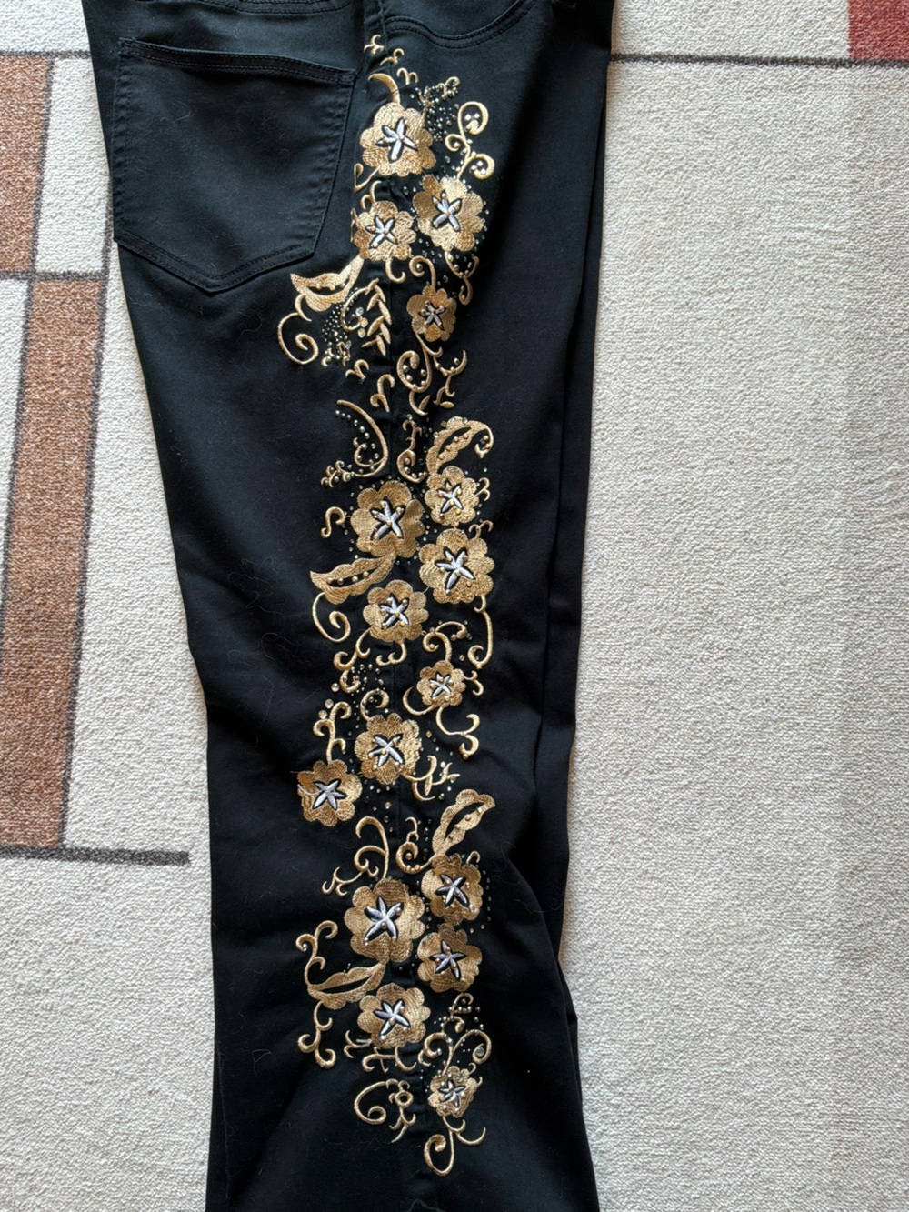 Venus Fame Black Embroidered Jeans with Rhinestones - Picture 3 of 5
